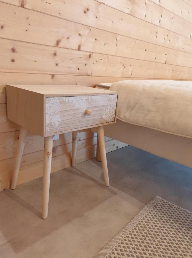 Whisperive Lodge - Le Vert Aux Bords De Rive Le Bourg-dʼOisans Exterior foto